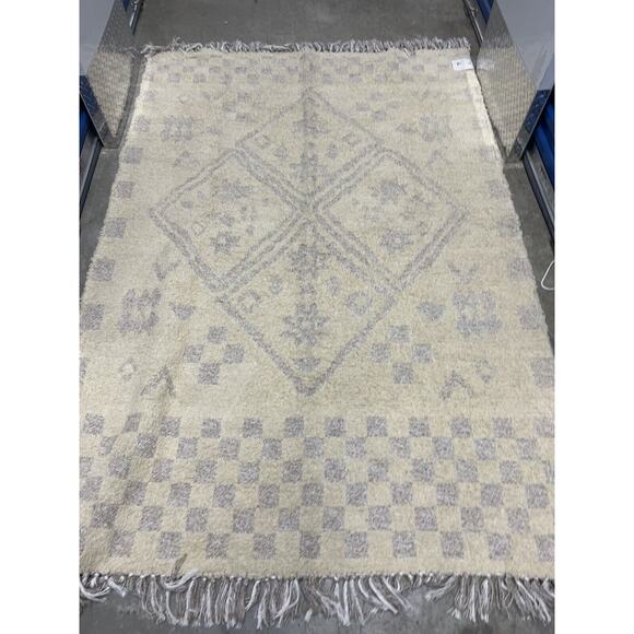 Urban Outfitters Space Dye Shag Rag Rug 5 x 7 Ft Tan - Picture 3 of 9